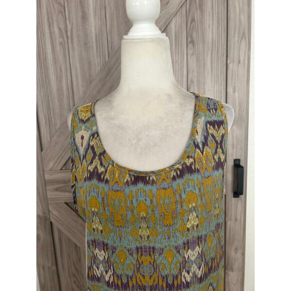 Soprano large sleeveless high low top - Picture 2 of 6